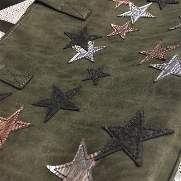 Urban Expressions VEGAN leather Purse olive army green stars black gold - Picture 6 of 8